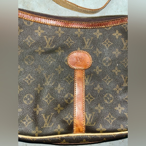 Pre-Loved Louis Vuitton Brown Monogram Shoulder Bag - Picture 2 of 9